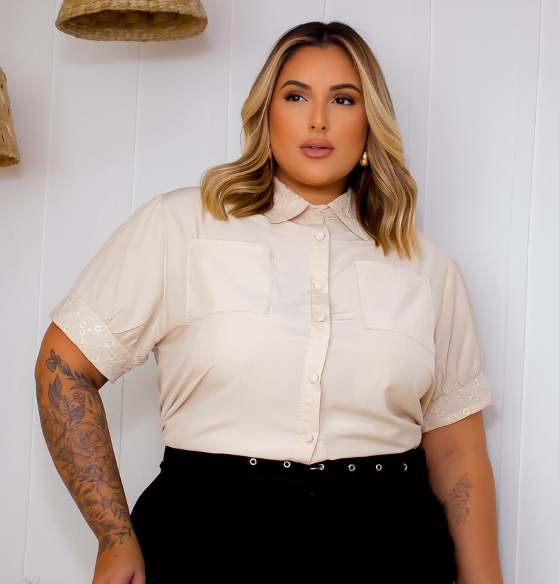 Camisa Feminina Plus Size Manu Ellas Com Laise Renda
