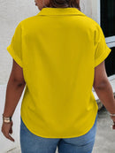 Blusa Manga curta com detalhes Pérola